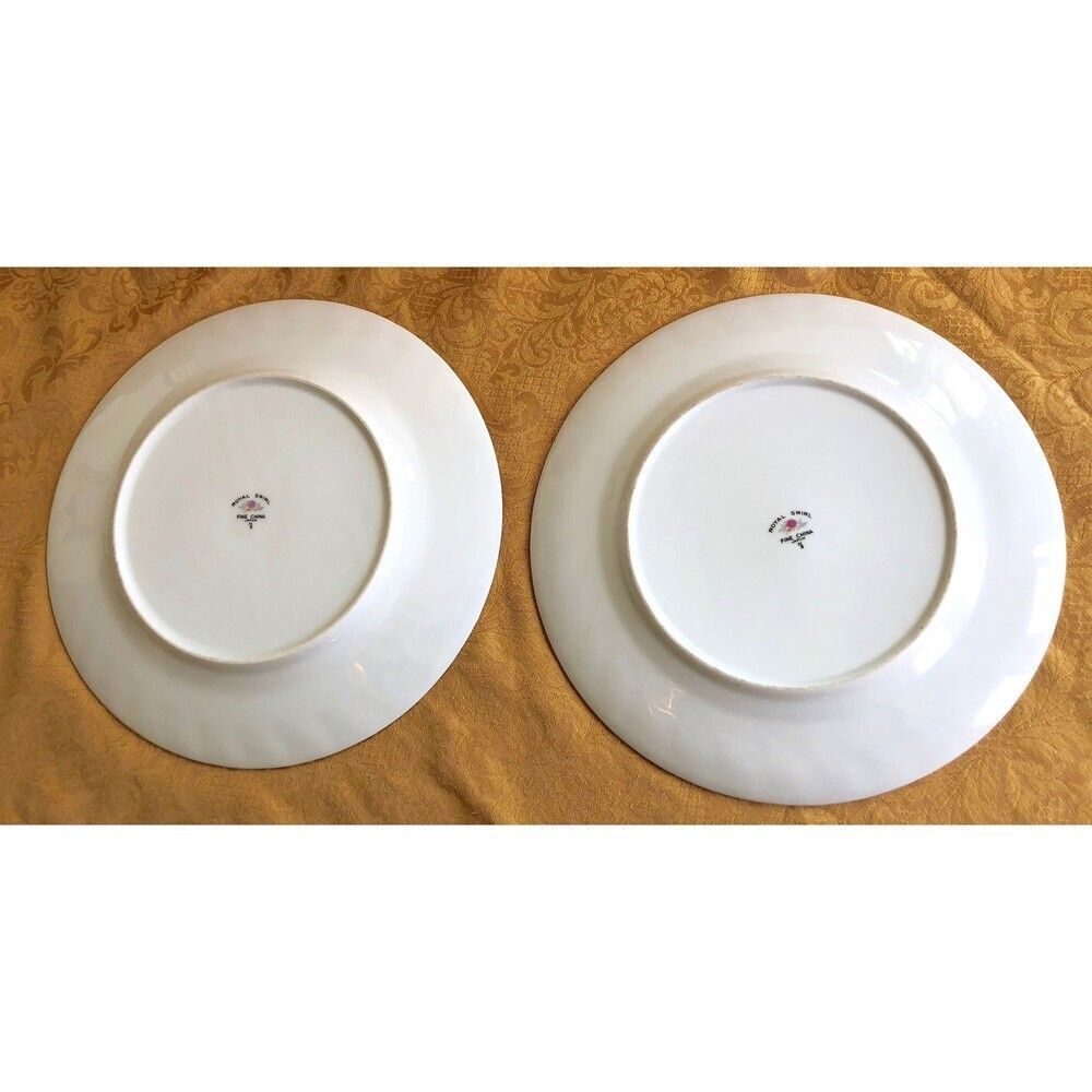 Set of Two Vintage Royal Swirl Fine China Plates by Fine China of Japan - Picture 2 of 2